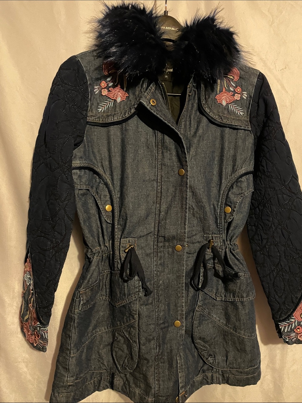 Desigual Dark Denim Navy Coat with Blue Fur Collar Pink Floral Embroidery EU 36